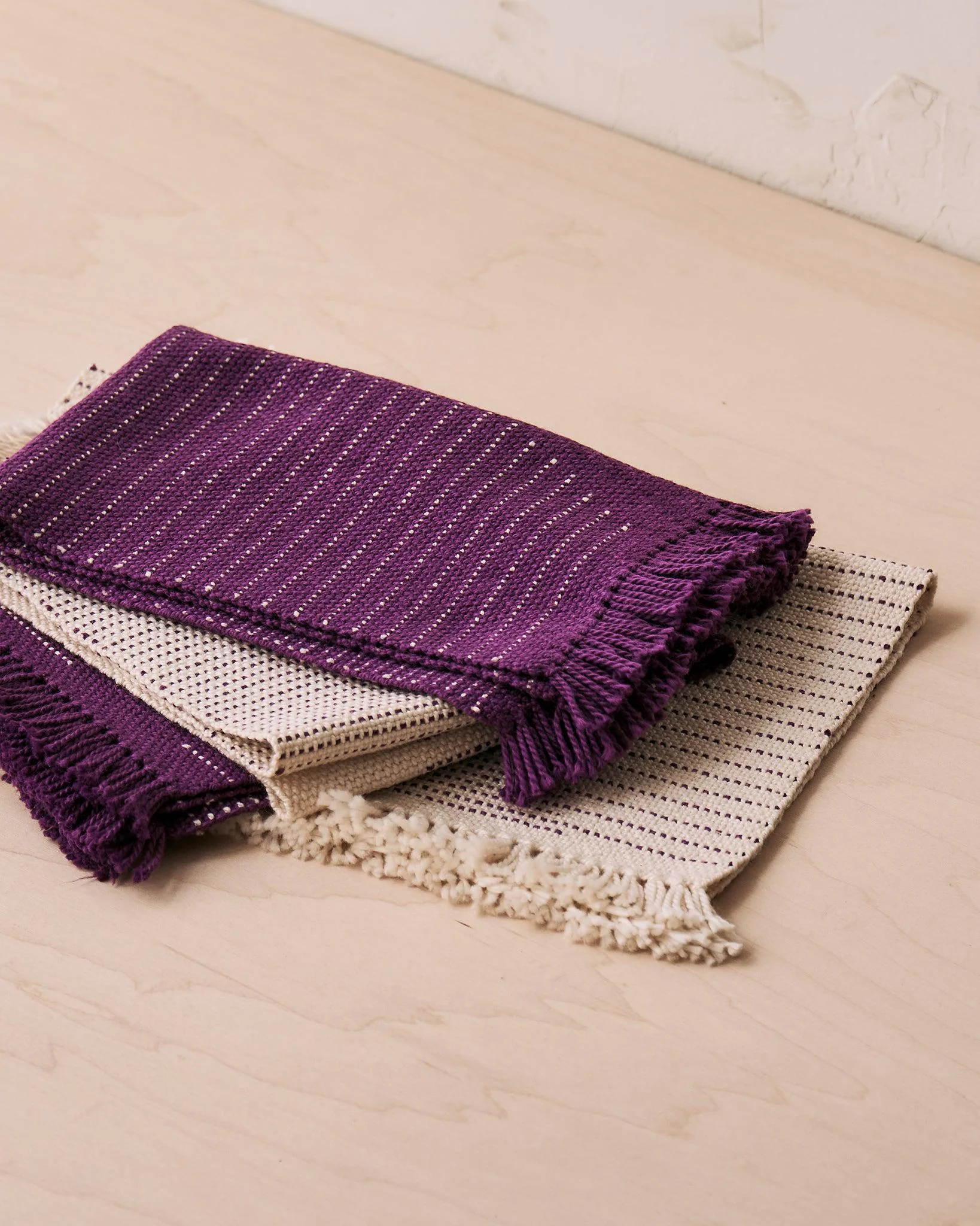 Light and Shadow Placemats - Image 2