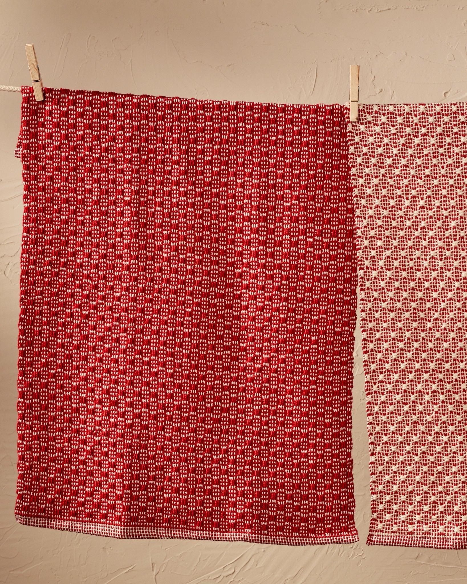 Spot Lace Hand Towels - Image 3